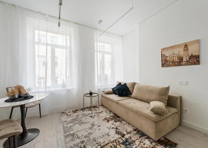 Close To Old Town & Amenities 1 شقة